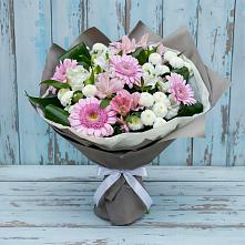 Букет цветов из:  Герберы, Альстромерии и Хризантемы в Смоленском Алтайский край