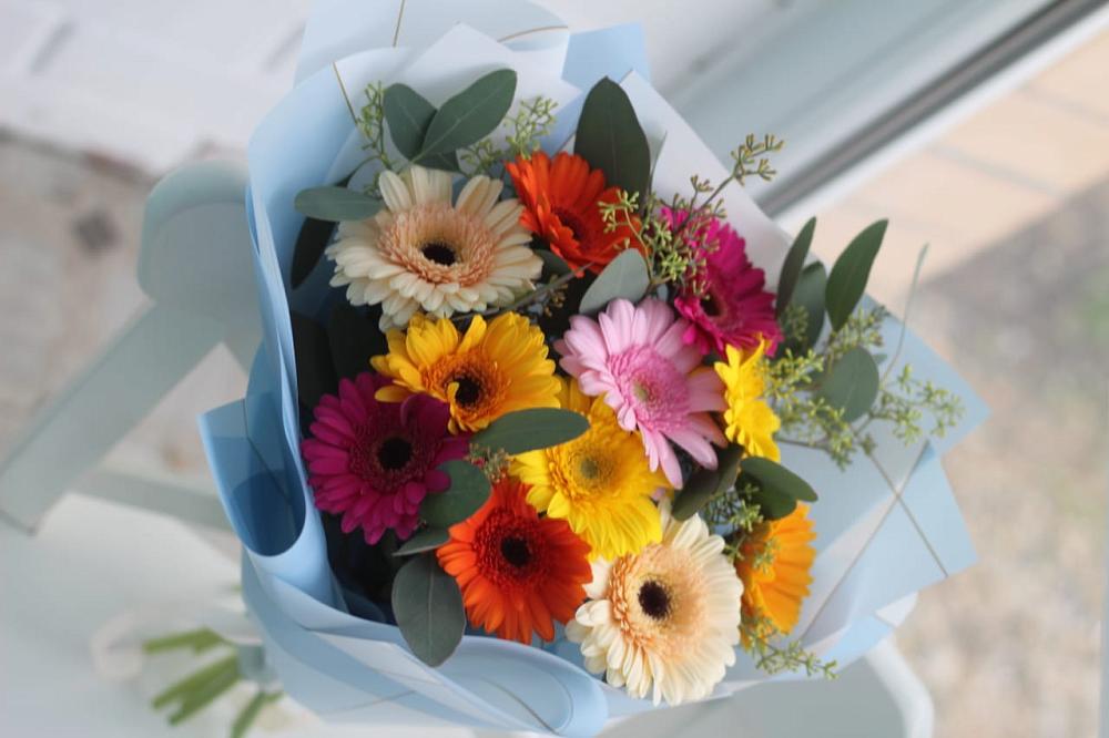 Букет цветов из: Герберы в Смоленском Алтайский край