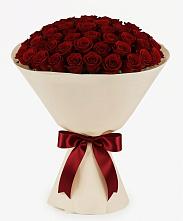 Букет 101 Бордовая роза Блэк Бакарра в Смоленском Алтайский край