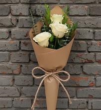 Букет цветов из:  Розы в Смоленском Алтайский край
