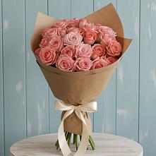 Букет цветов из:  Розы в Смоленском Алтайский край