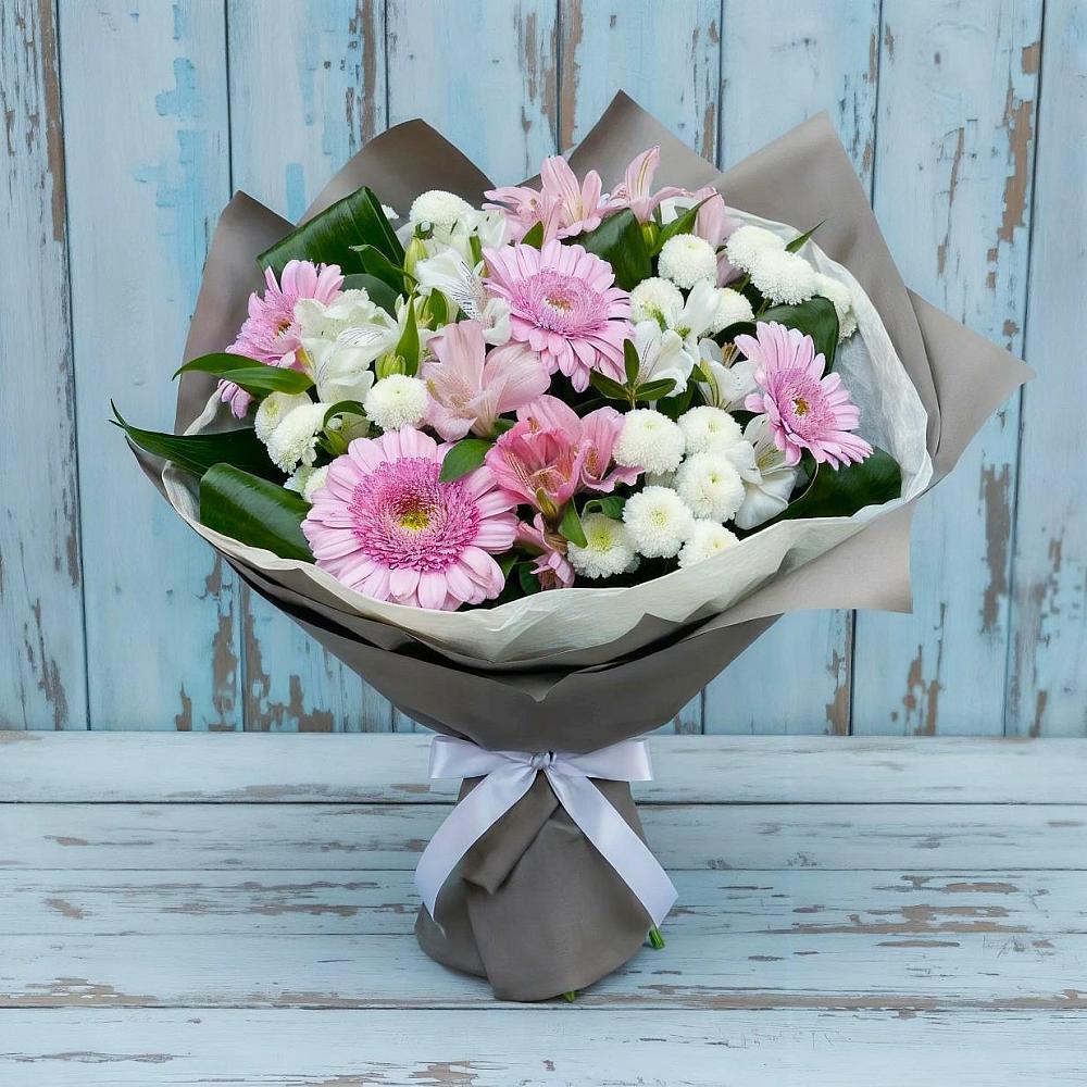 Букет цветов из: Герберы, Альстромерии и Хризантемы в Смоленском Алтайский край