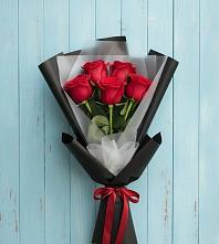 Букет цветов из:  Розы в Смоленском Алтайский край