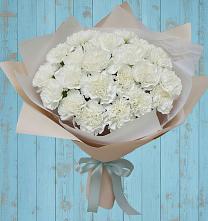 Букет цветов из:  Гвоздики в Смоленском Алтайский край
