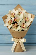 Букет цветов из:  Орхидеи и Розы в Смоленском Алтайский край